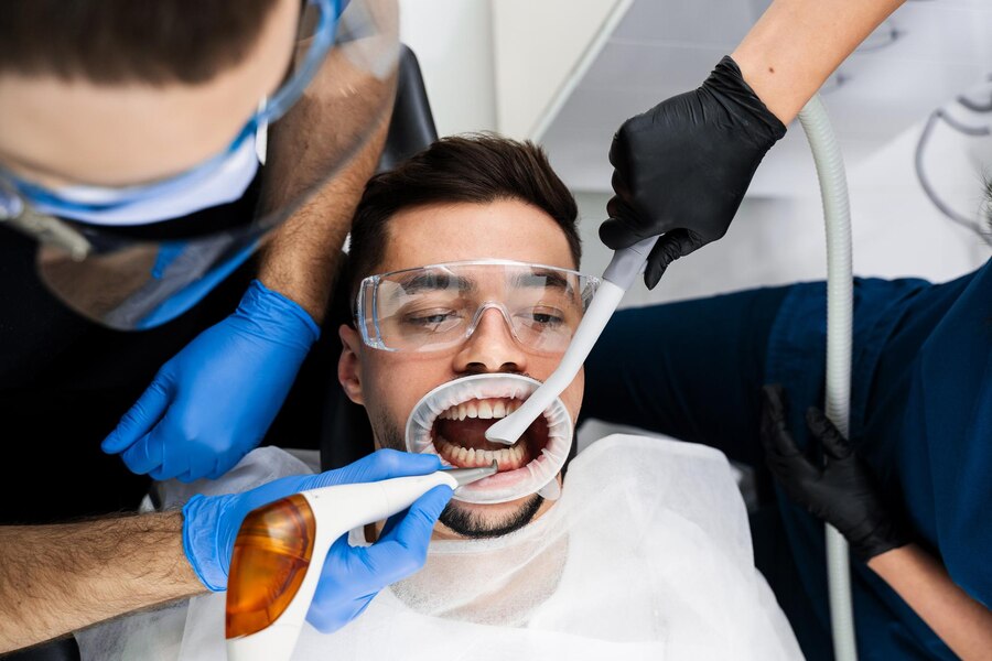 Best Professional Teeth Cleaning in Vijay Vihar